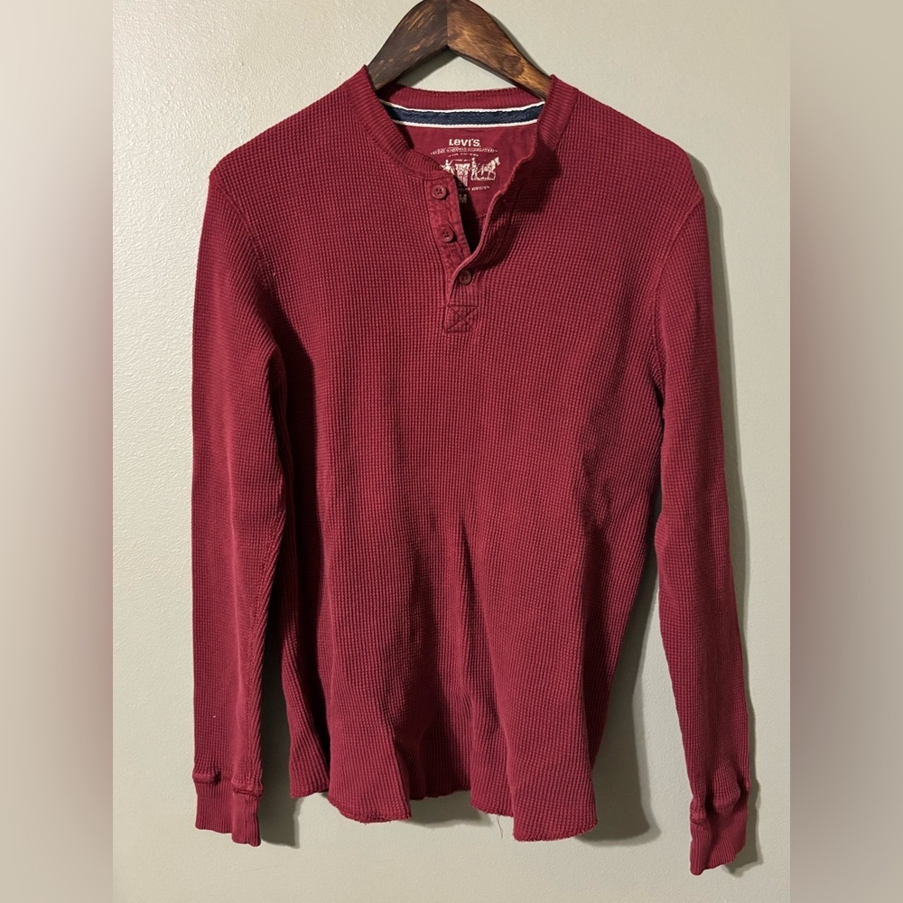 Levi's Men's Burgundy Long Sleeve Henley